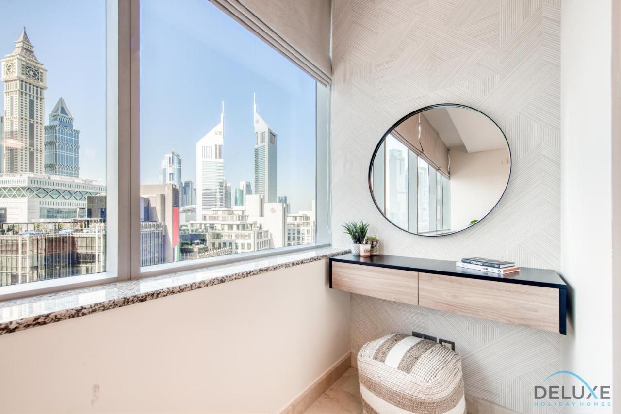 Calm Studio At Sky Gardens Difc By Deluxe Holiday Homes Dubai Eksteriør billede